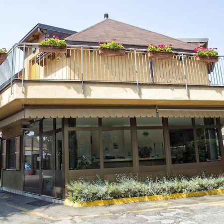Hotel Motel Ovest Vittuone Ngoại thất bức ảnh
