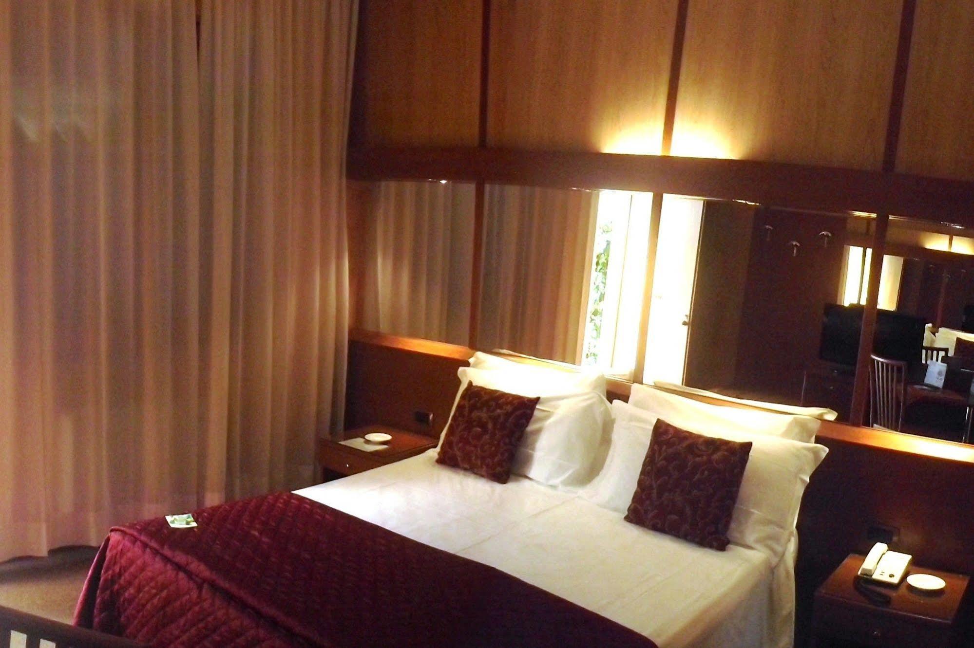 Hotel Motel Ovest Vittuone Ngoại thất bức ảnh
